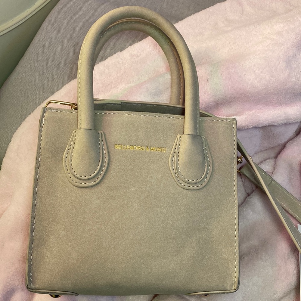 Cross body